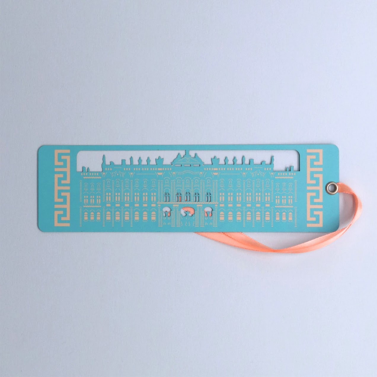 

Книжная закладка «Ажурный город» 002