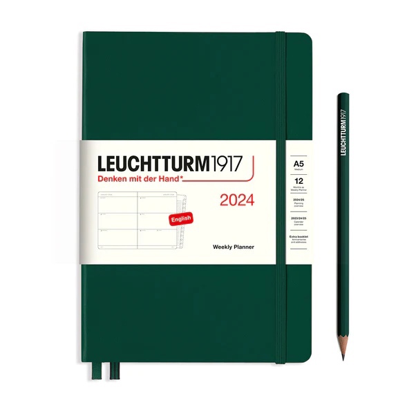  - Еженедельник Leuchtturm1917 A5 2024г без расп. тв. обл. Зеленый Лес+блокнот A7